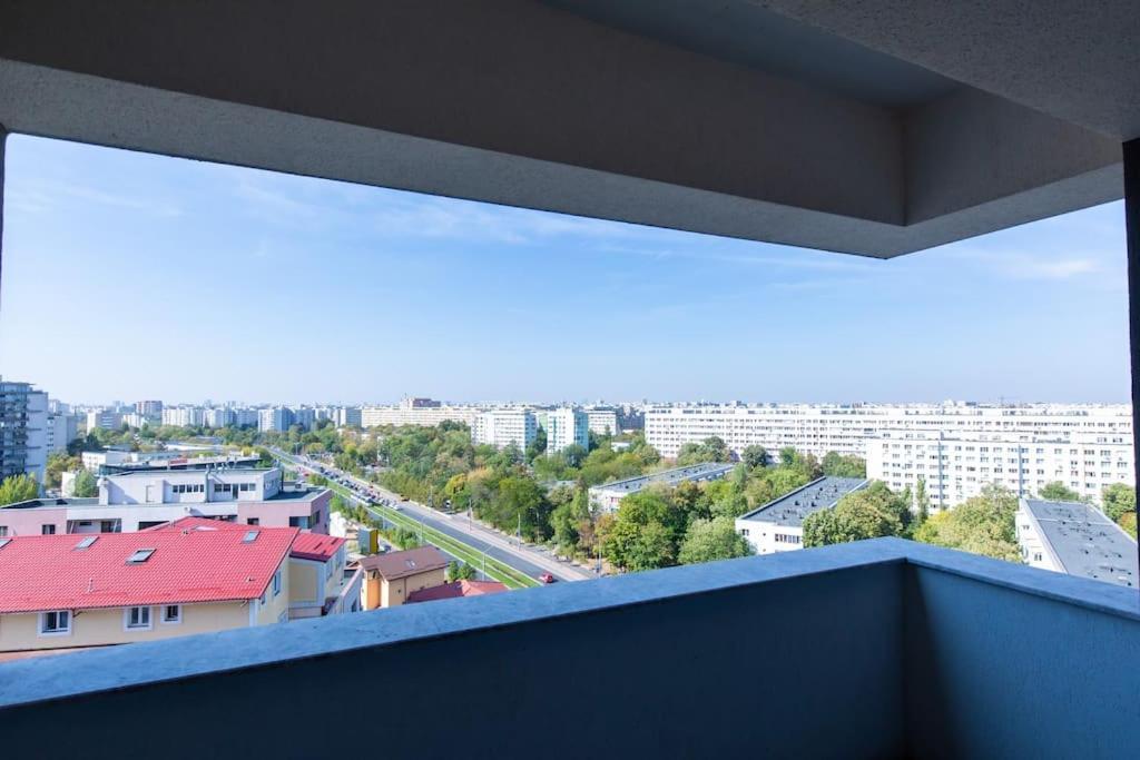 Elegant 2 Bedroom Retreat บูคาเรสต์ ภายนอก รูปภาพ